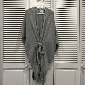 Anthropologie poncho, like new, size xs